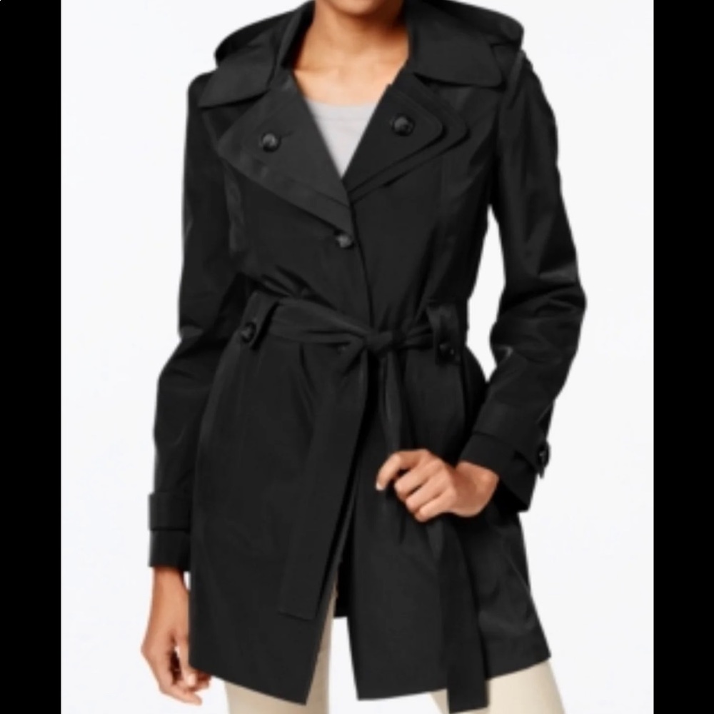 Brand New London Fog waterproof belted trench coat